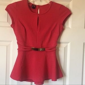 2B Bebe Pink Peplum Sz Sm